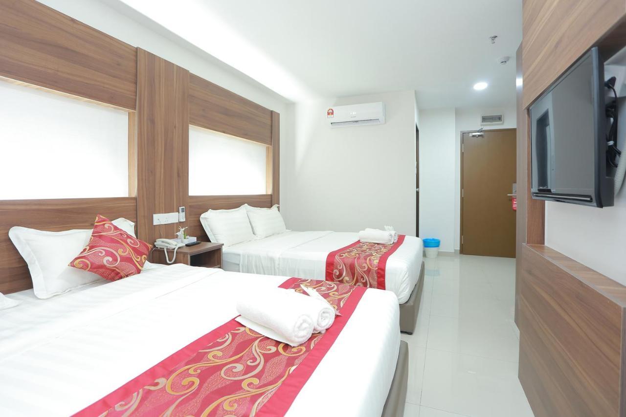 Bitz Bintang 3*